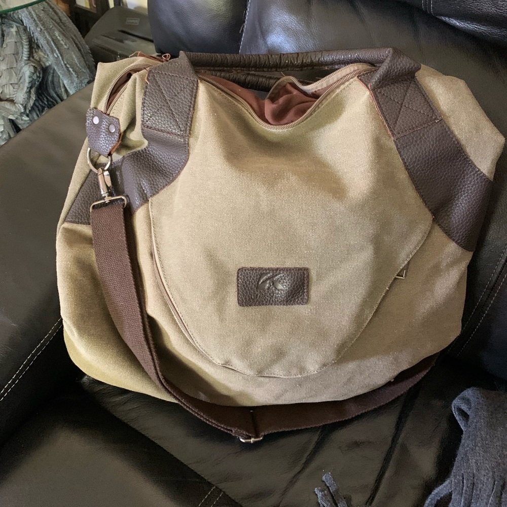 Hunter Green Bag